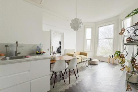 Living Room / Kitchen