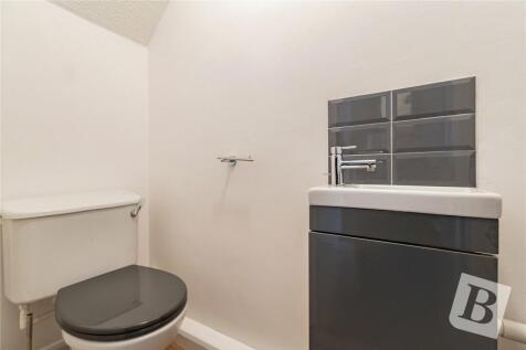 Cloakroom/WC