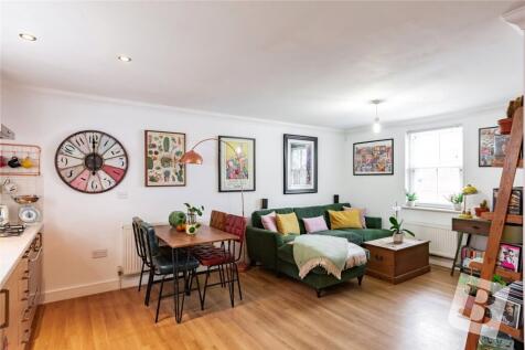 Kitchen/Lounge