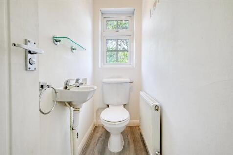 Cloakroom/WC