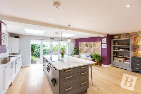 Kitchen/Morning Room