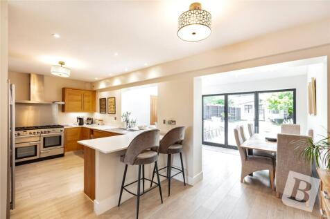 Kitchen/Morning Room