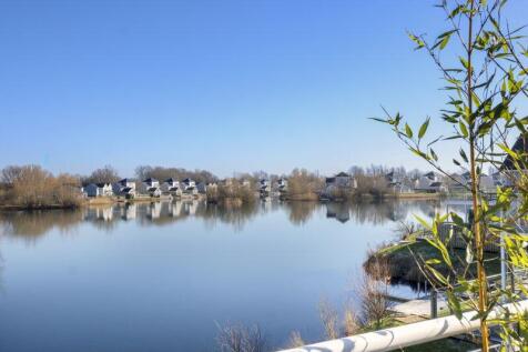 View over Summer Lake