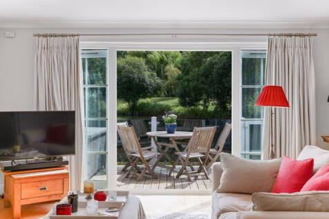 Living room to deck