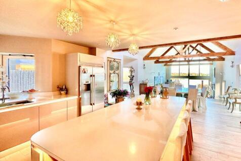 Kitchen with lighting