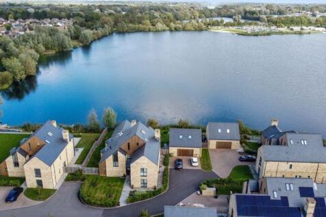 Aerial view over The Landings Lake