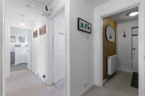 Lobby &amp; Hallway