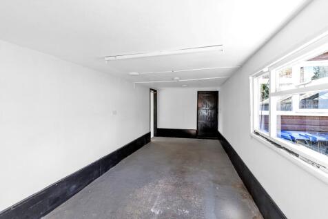 Outbuilding Store