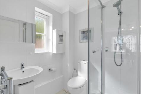 Bedroom 1 Ensuite