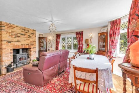 Sitting and Dining Area