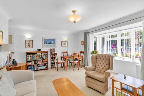 Living Room Diner