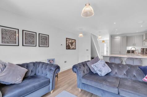 Kitchen Living Area