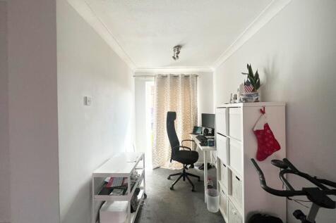 lounge 2