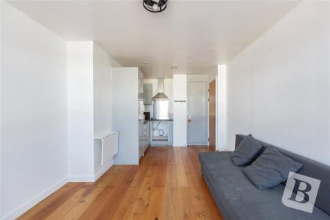 Living Room / Kitche