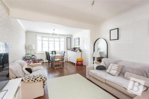 Living/Dining Area