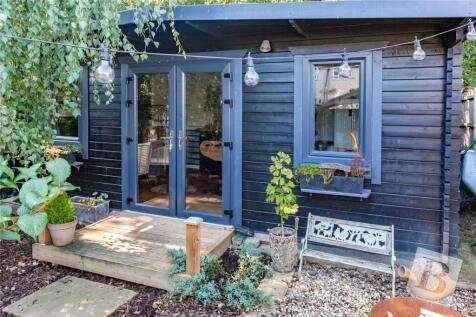 Outbuilding
