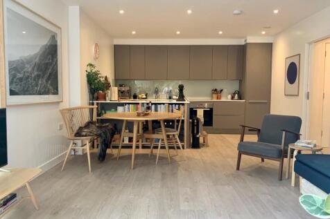 Front room .jpg
