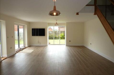 LIVING KITCHEN