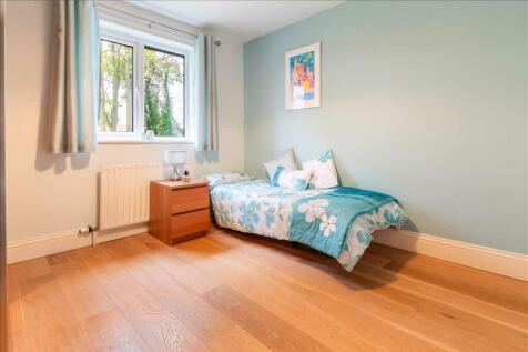 BEDROOM FIVE