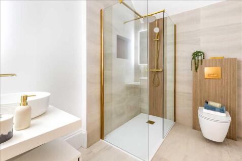 APARTMENT 1 / SHOW