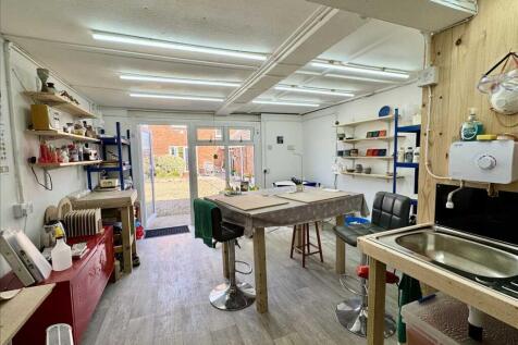 GARAGE/STUDIO