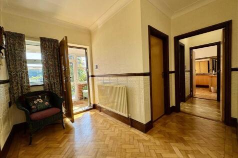 INNER HALLWAY