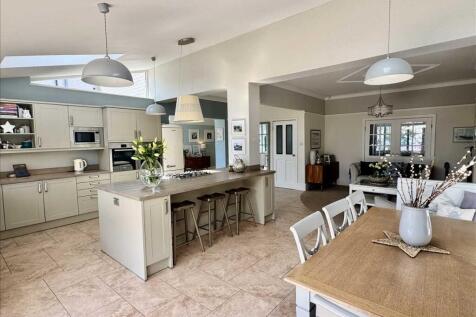LIVING DINING