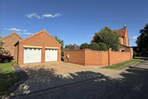 DOUBLE GARAGE