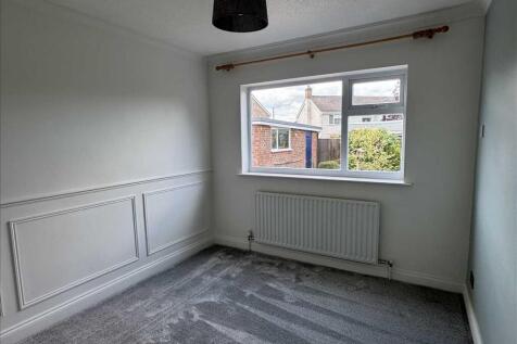 DINING ROOM/THIRD