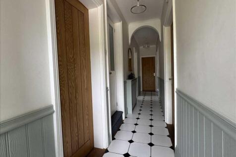 INNER HALL