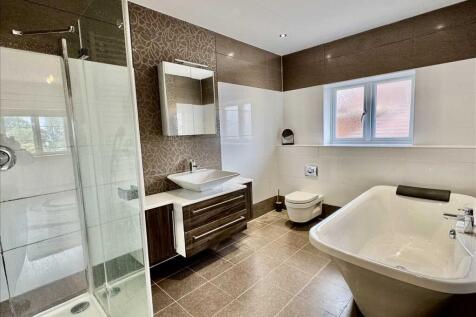ENSUITE PRIVATE