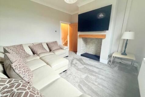 SNUG/THIRD RECEPTION