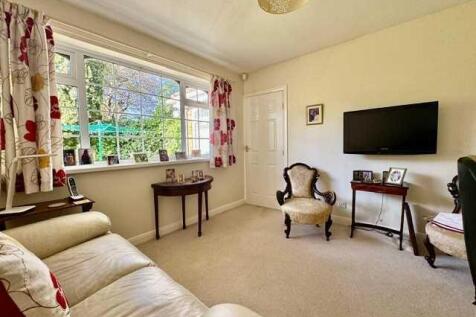 SITTING ROOM/STUDY