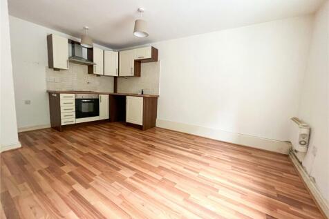 Lounge / Kitchen