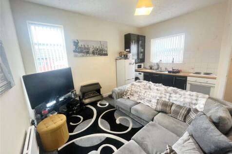 Lounge/Kitchen Area