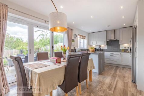 Dining Area/Kitchen