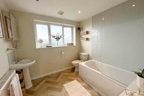 Ensuite Bathroom