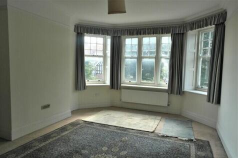 Reception/Bedroom