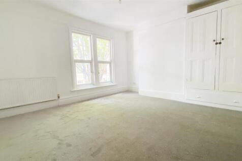 BEDROOM ONE ( FRONT )