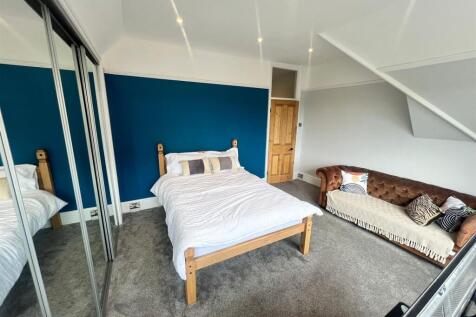Bedroom 4.jpg