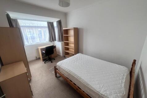 bed1.jpg