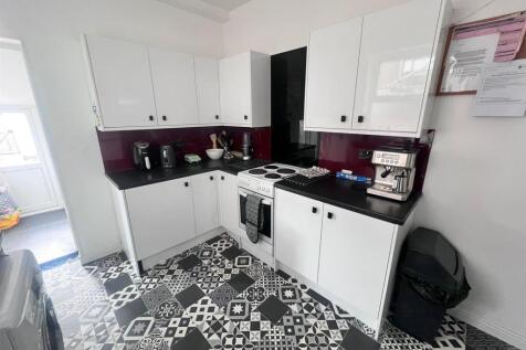 Kitchen.jpg