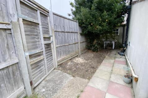 Side Garden Pedestrian Access