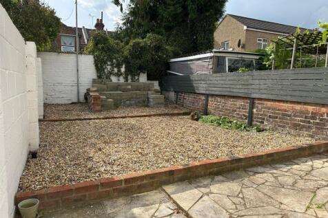 garden 2.jpg