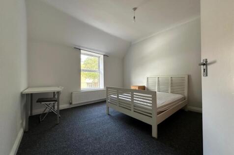 bed2.1.jpg