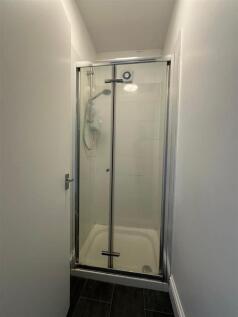 showeroom.jpg