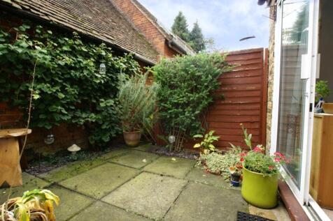 Courtyard garden