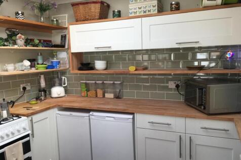 kitchen 3.jpg