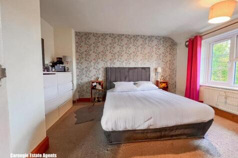 Knighstifeld 258-11.jpg