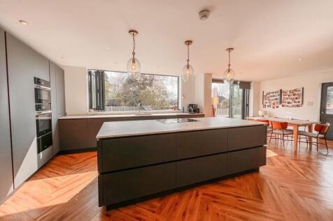 Kitchen/breakfast room/snug